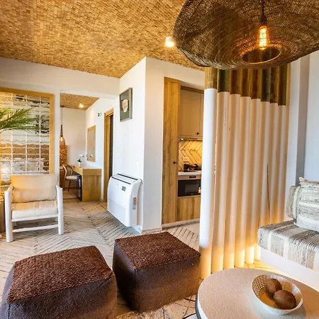 Βίλα Vala Luxury A Αφιάρτης